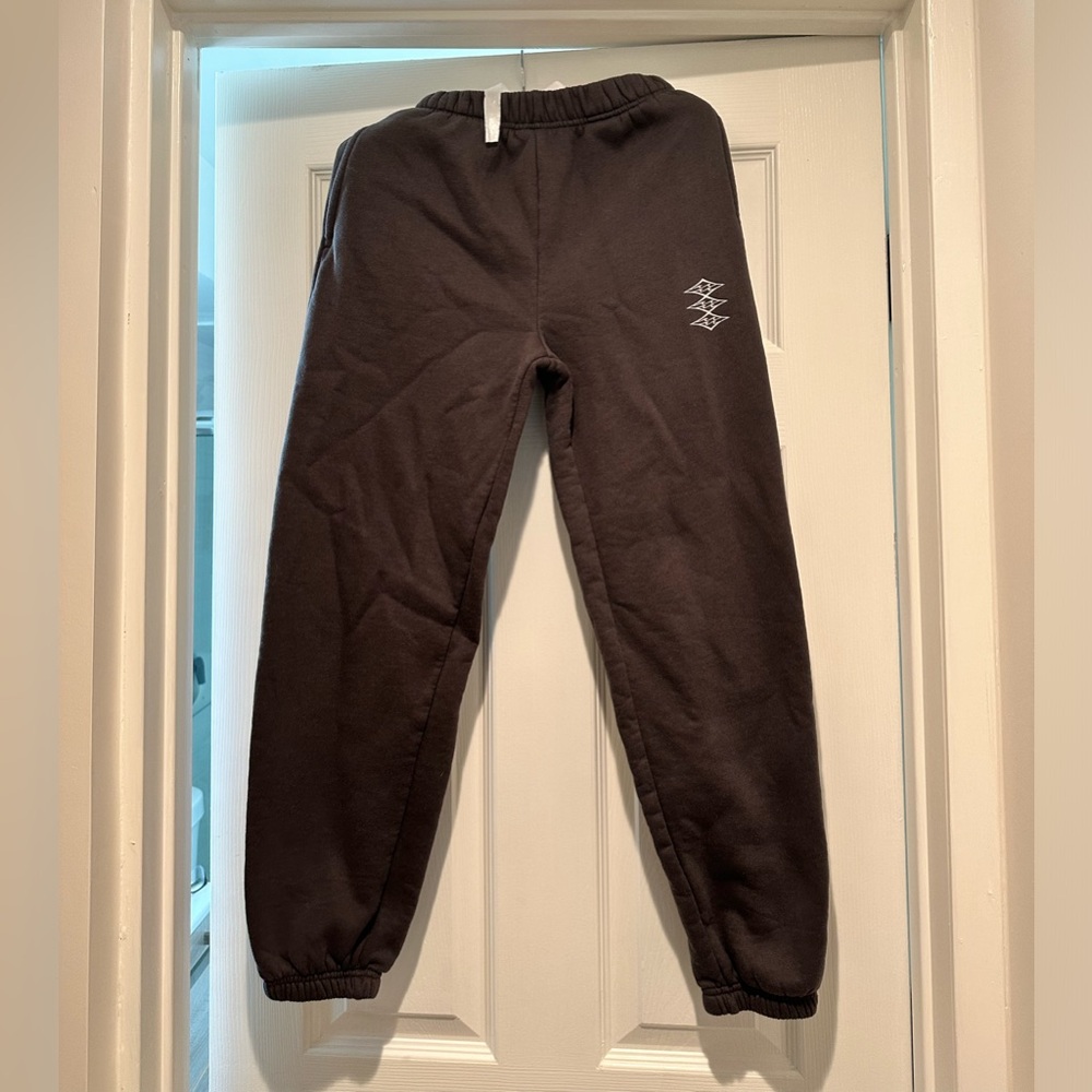 Billabong sweatpants size small